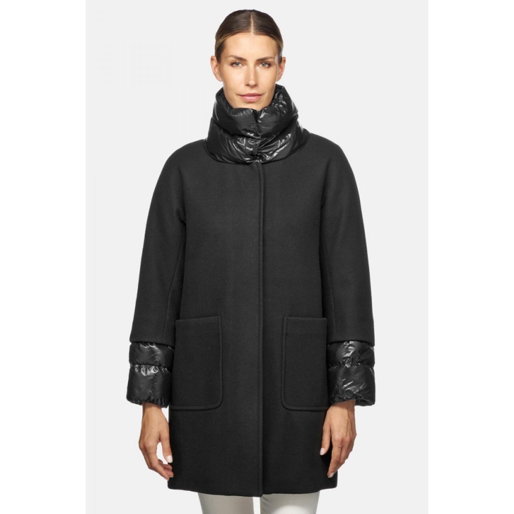 Abrigos Mujer de la marca GEOX  modelo W DIAMANTA NEGRO