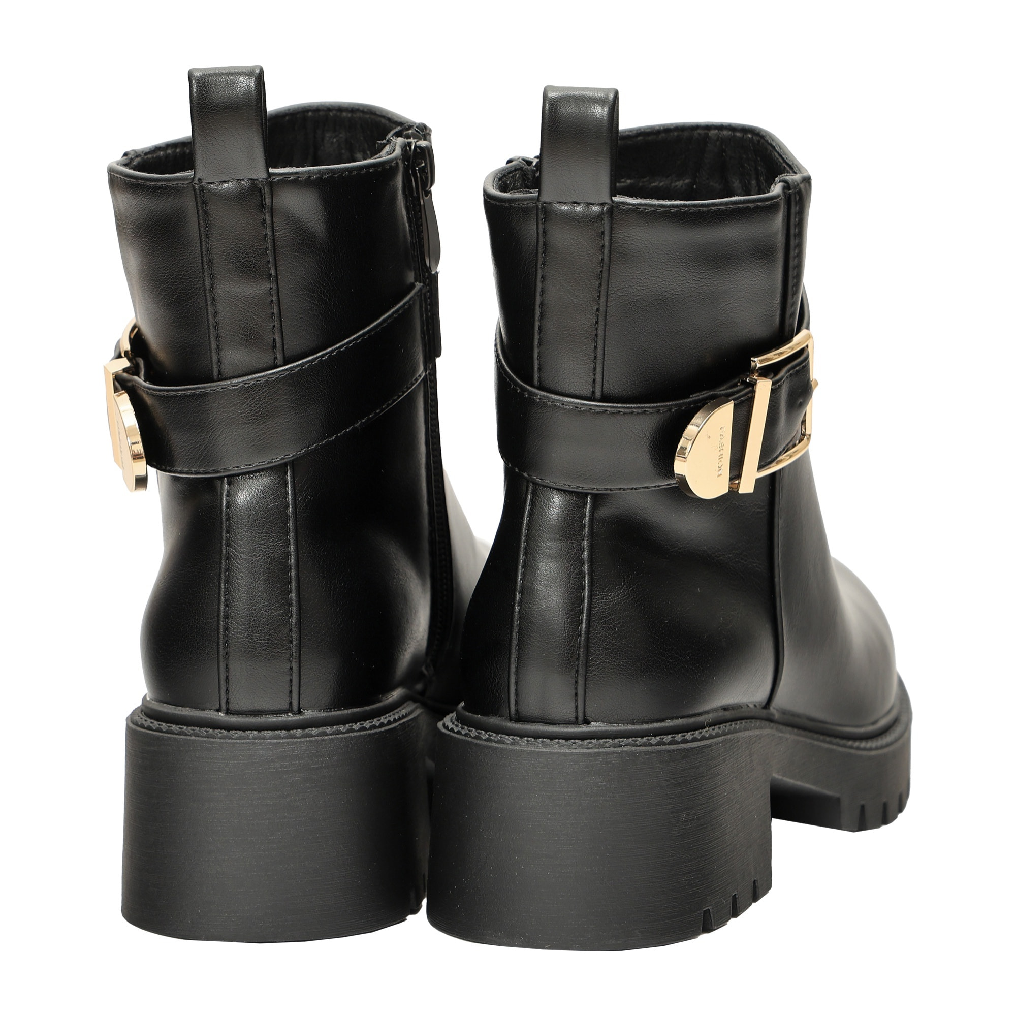 Stivaletti in simil pelle con fondo in gomma