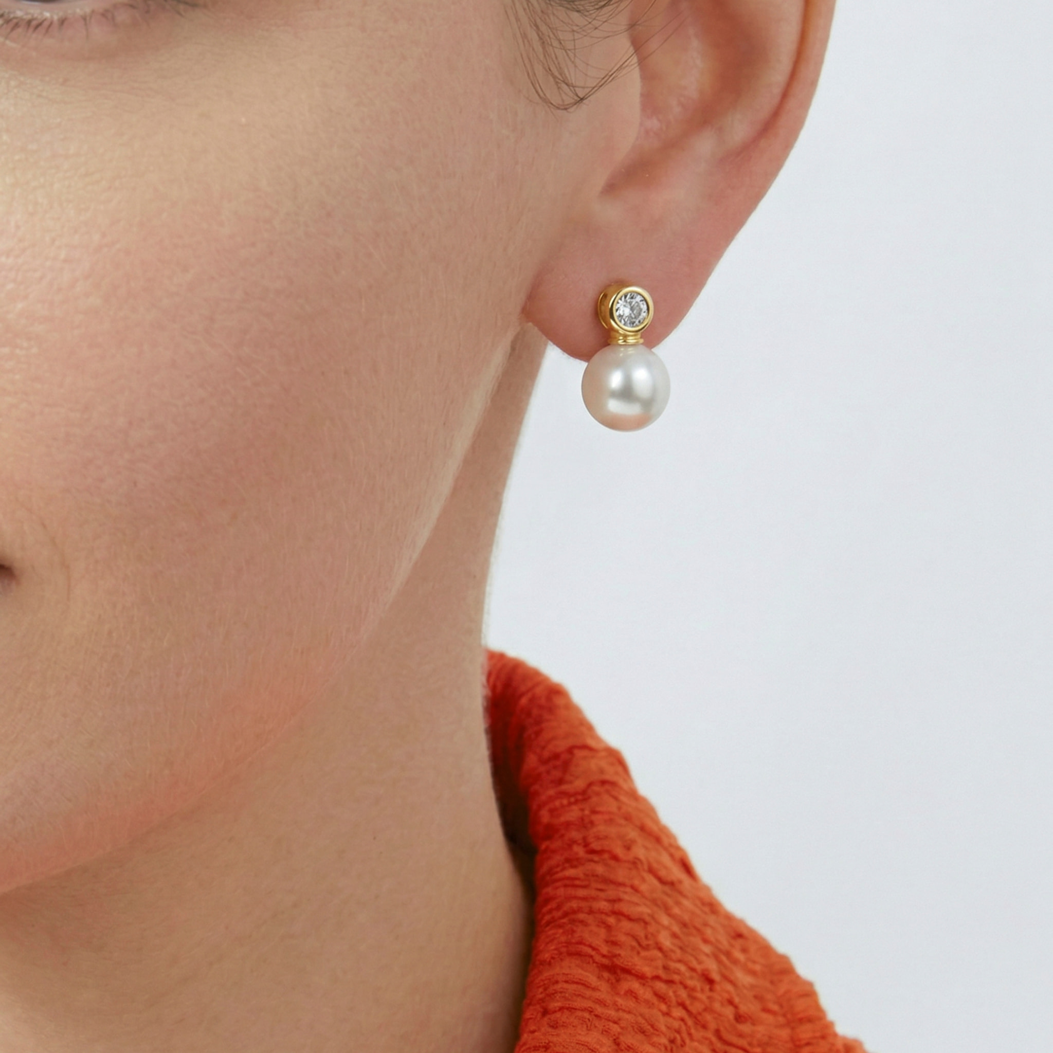 Pendientes Siako acabado oro amarillo 18k