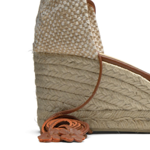 Alpargatas de cuña media de mujer Carina en cuero con cierre de cintas