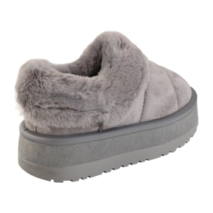 Ciabatte in simil camoscio imbottite con platform