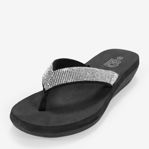 Sandalias de dedo negras con cuña y brillantes