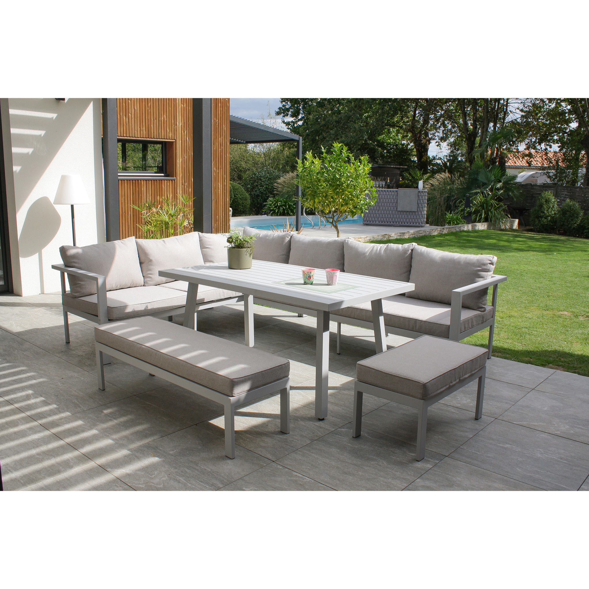 ANTALYA - Ensemble repas de jardin 9 places en aluminium gris