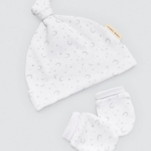 Set di primi vestiti per neonato bianchi