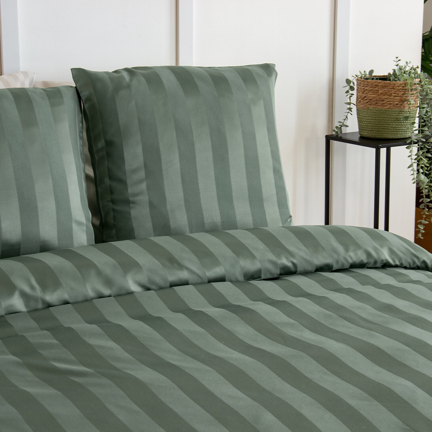 Parure housse de couette unie 100% polyester - lichen