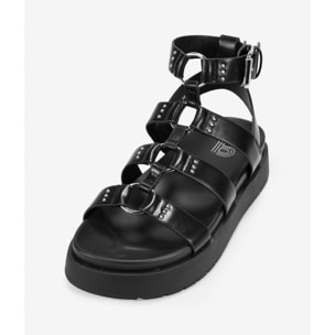 Sandalias negras con tiras y plataforma