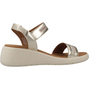 Sandalias Mujer de la marca GEOX  modelo D MELICONIA ORO