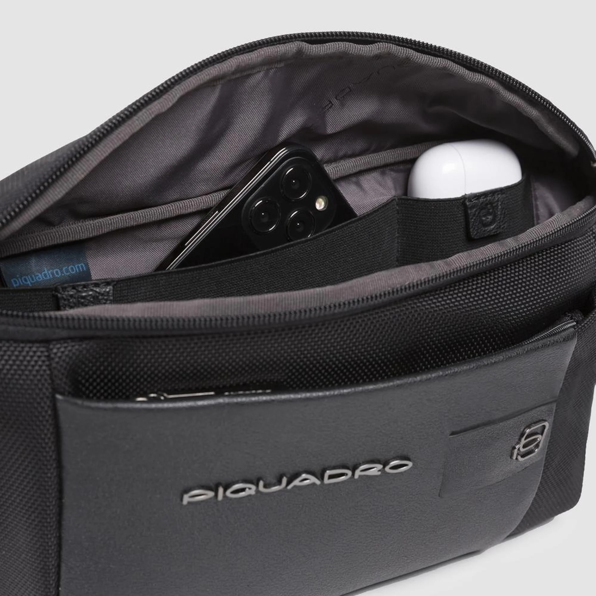 Piquadro Marsupio in tessuto riciclato e pelle