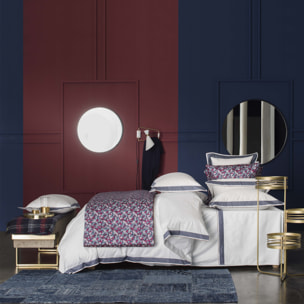 Taie d'oreiller tricolore en satin de coton avec bande appliquée, MARCEAU, Blanc Neige/Bleu Marine