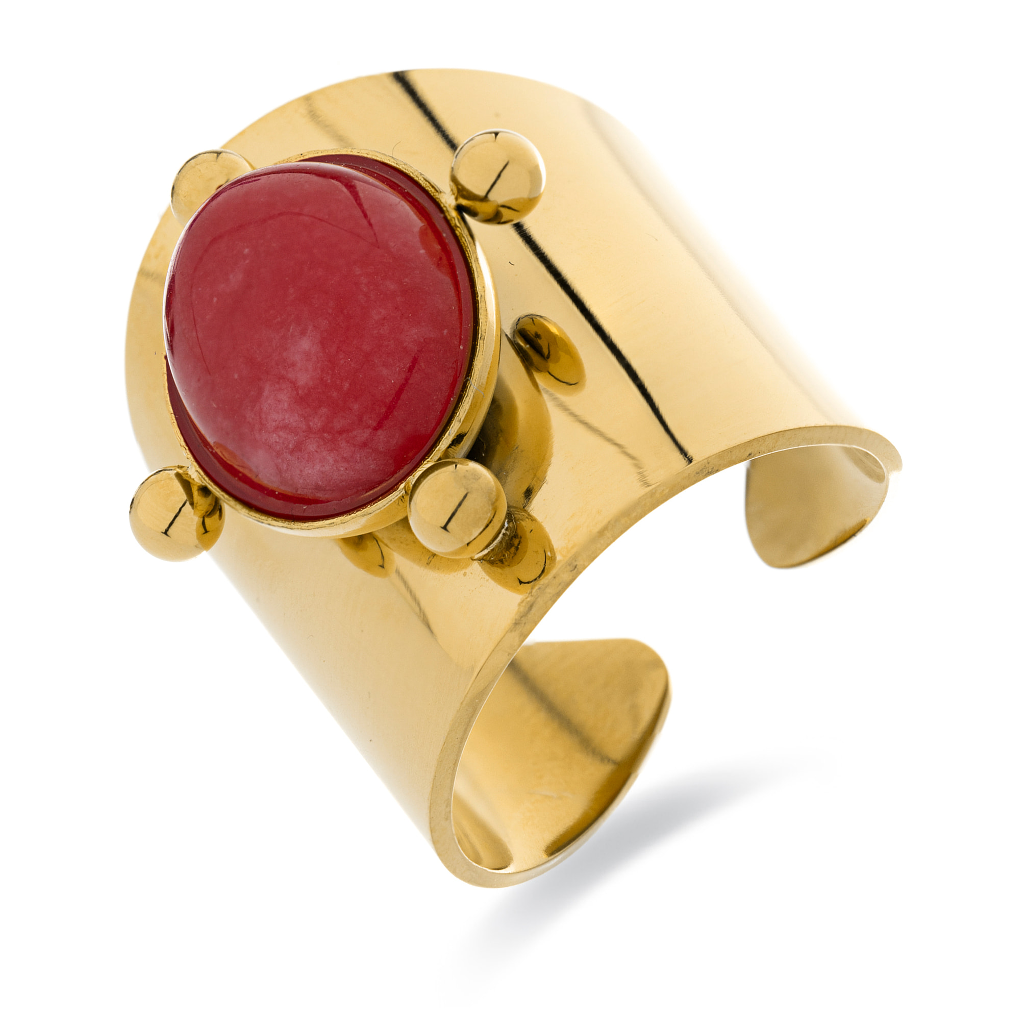 Anillo de Coral acabado en oro amarillo de 18k