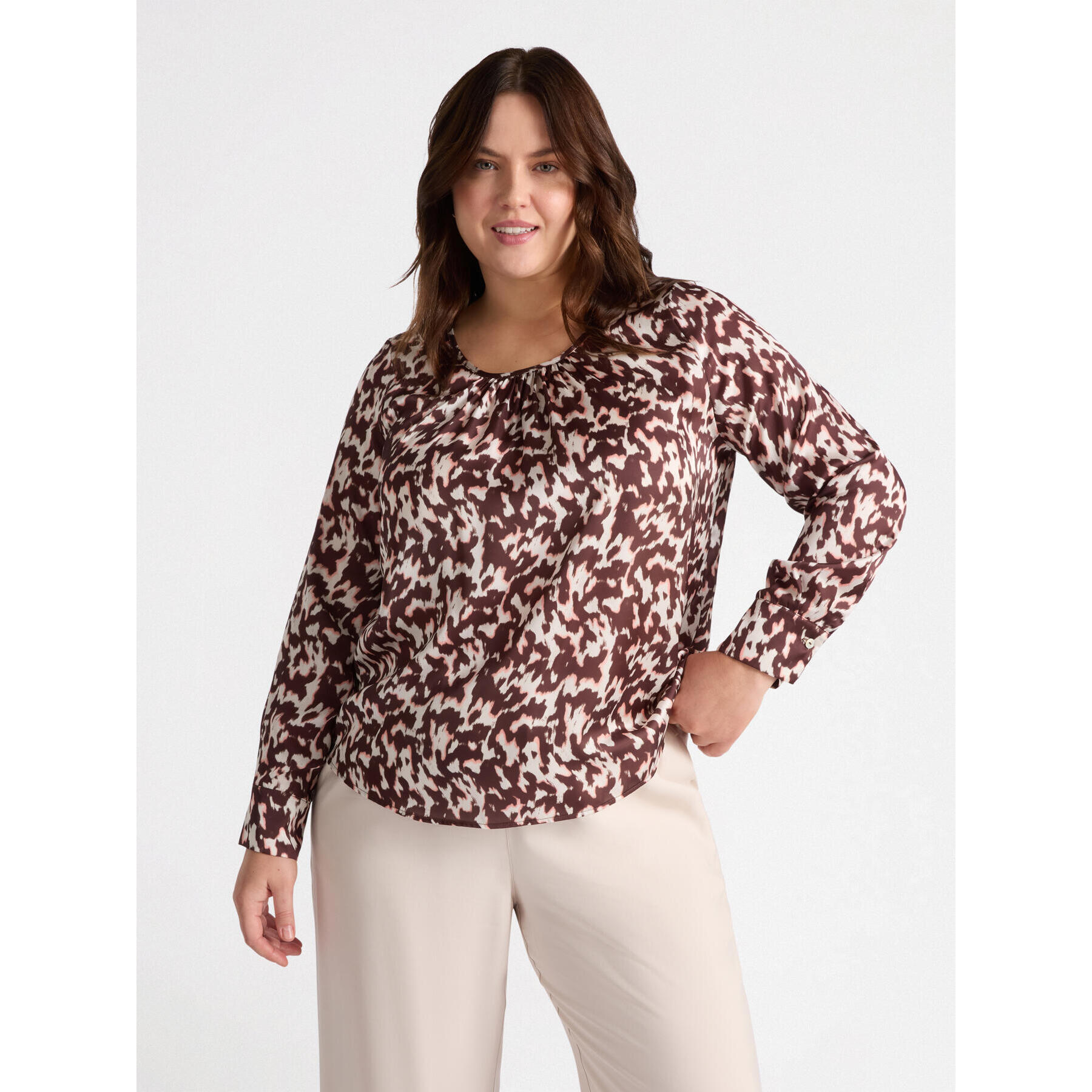 Fiorella Rubino - Blusa dalla stampa animalier - Beige