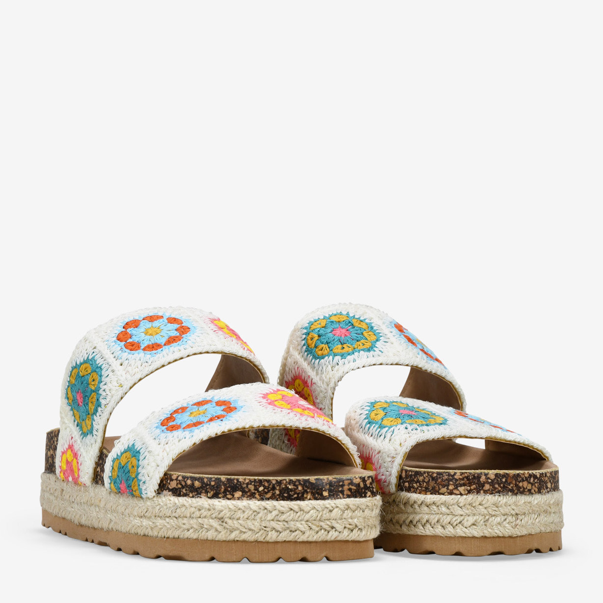 Sandalias de crochet blancas con esparto