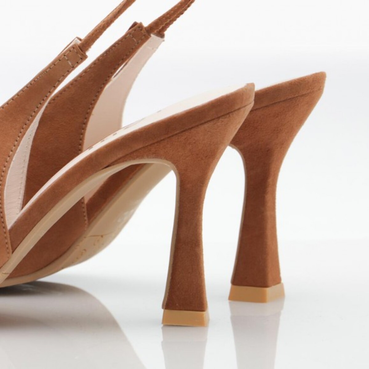 ZAPATOS DE SALÓN MARRONES MEDIRE