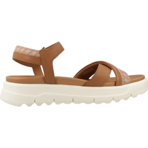 Sandalias Mujer de la marca GEOX  modelo D XAND 2.1S MARRON