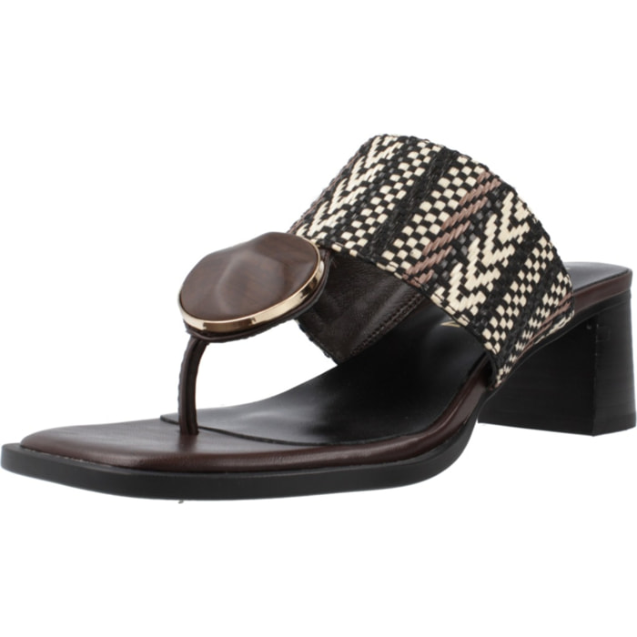 SANDALIAS NOA HARMON 9227N