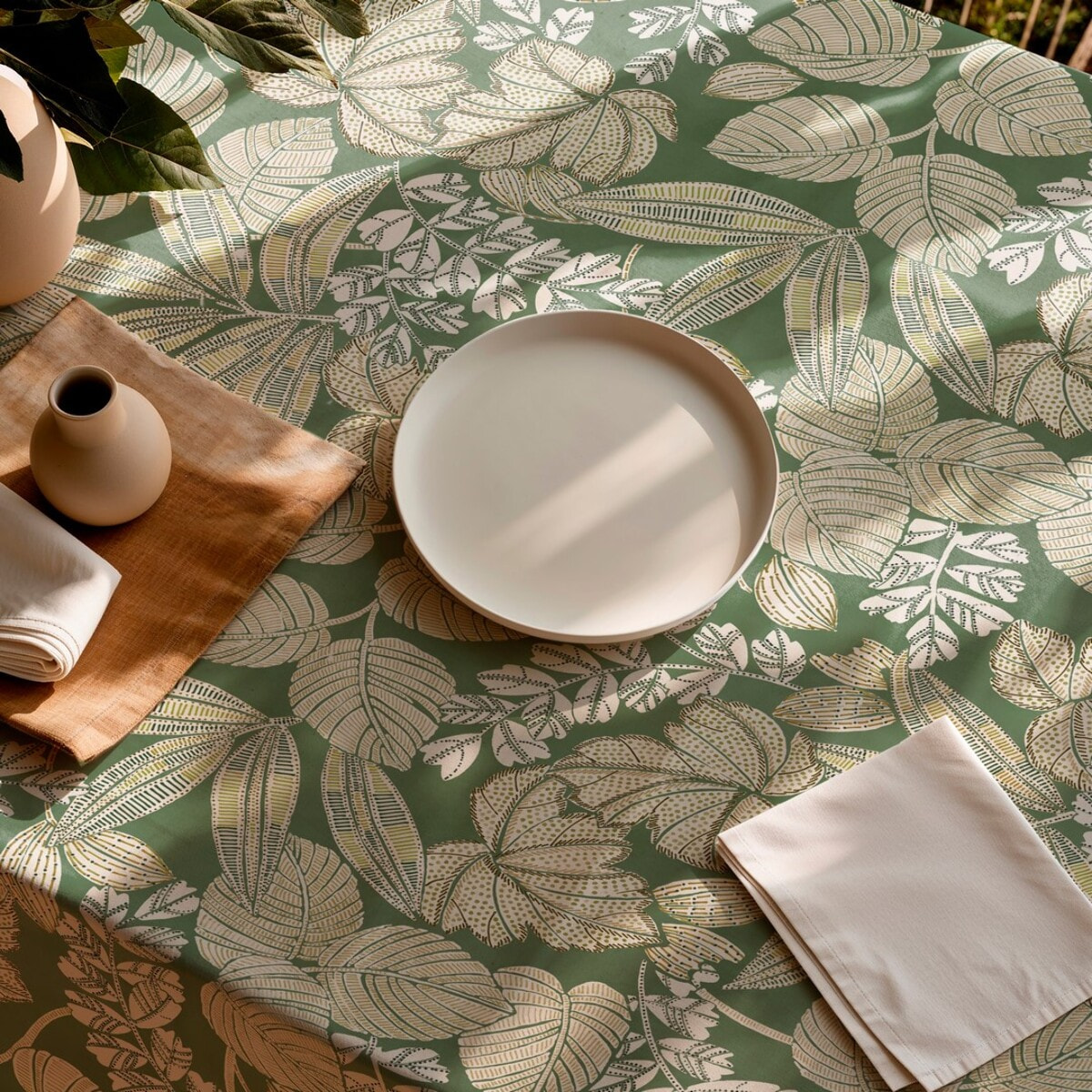 Nappe imprimée anti-tâches MALENA VERDE