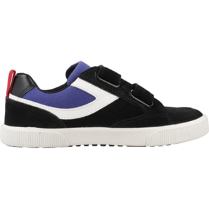 Zapatillas Niño de la marca GEOX  modelo J ALPHABEET BOY NEGRO