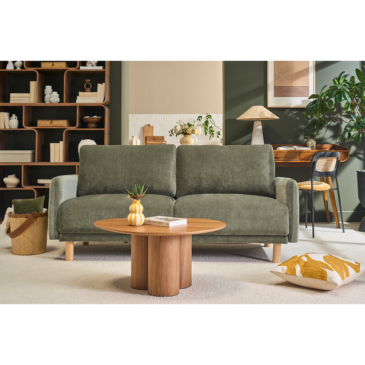 Canapé design 3 places en tissu effet velours vert kaki et bois clair BONO