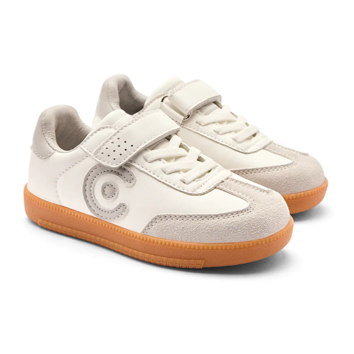 Sneakers basse bianche flessibili e resistenti per bambini