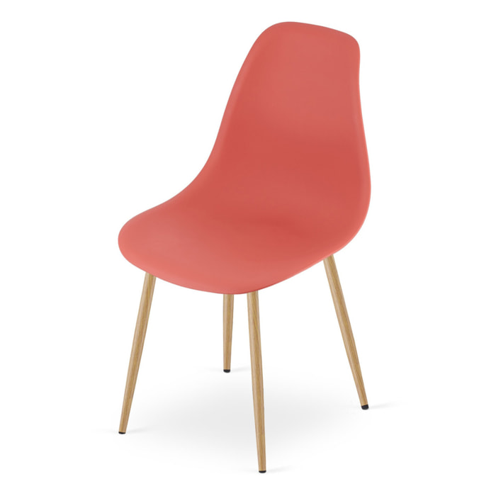Sedia scandinava WAT in polipropilene corallo e gambe effetto legno