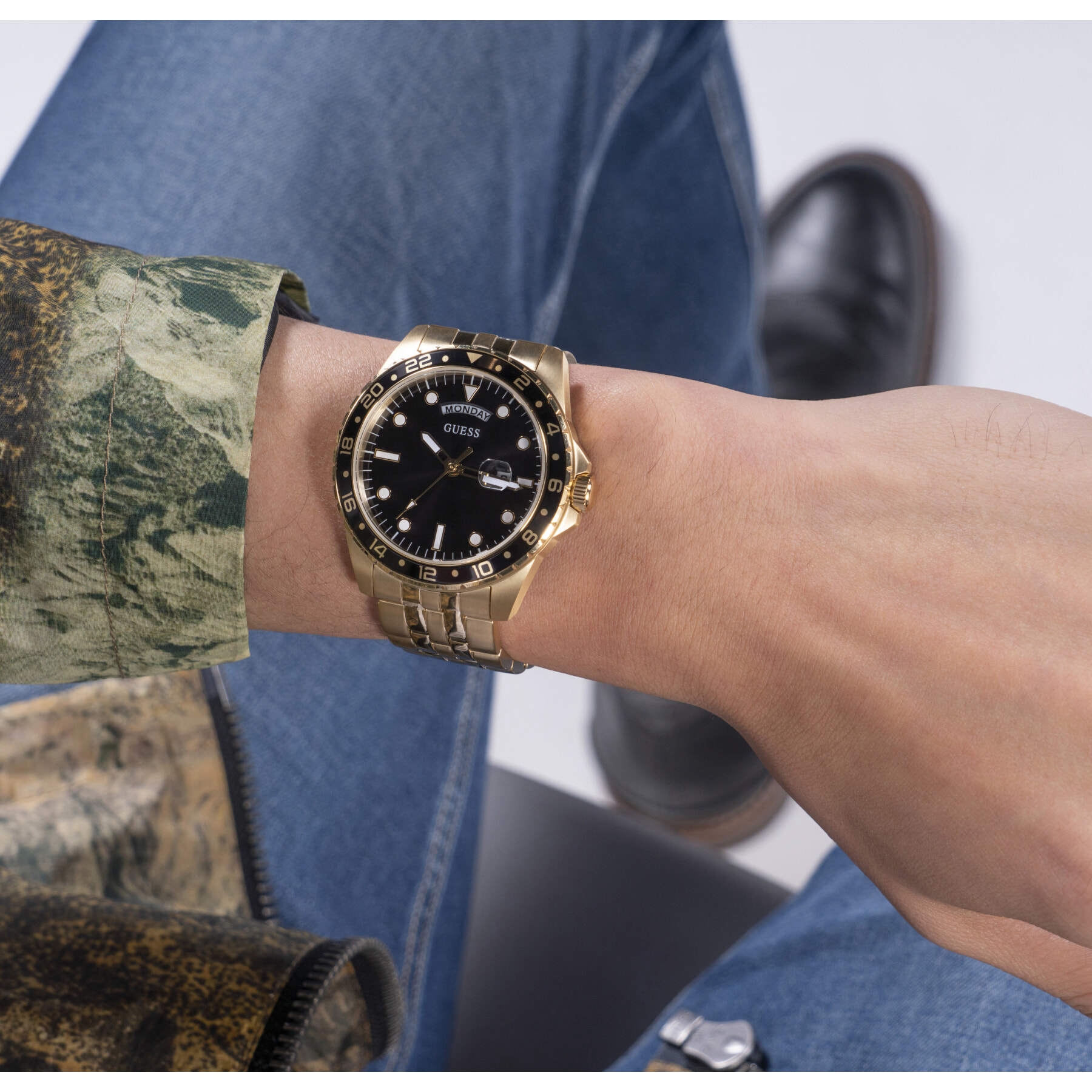 Guess Reloj Analógico De Cuarzo. Comet