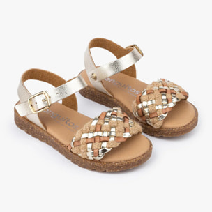 Sandalias De Niña Trenzado En Platino