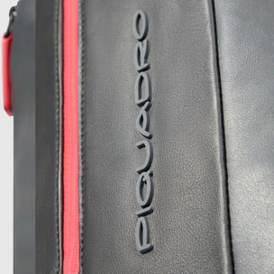 Piquadro Zaino monospalla porta iPad® con tasca per AirPods® e protezione RFID