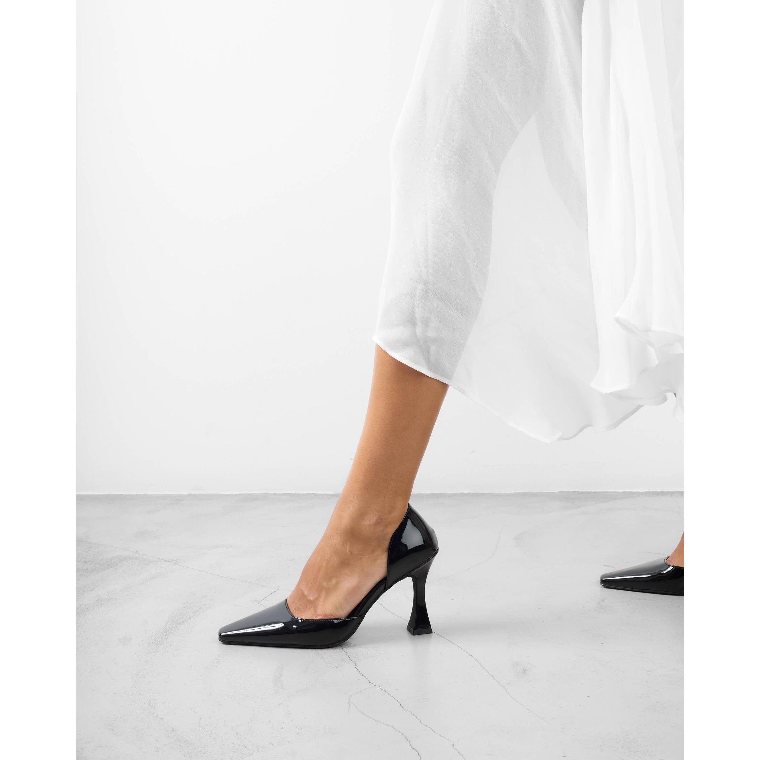 Zapatos De Salón   - Dean  - Negro - 9.5 cm