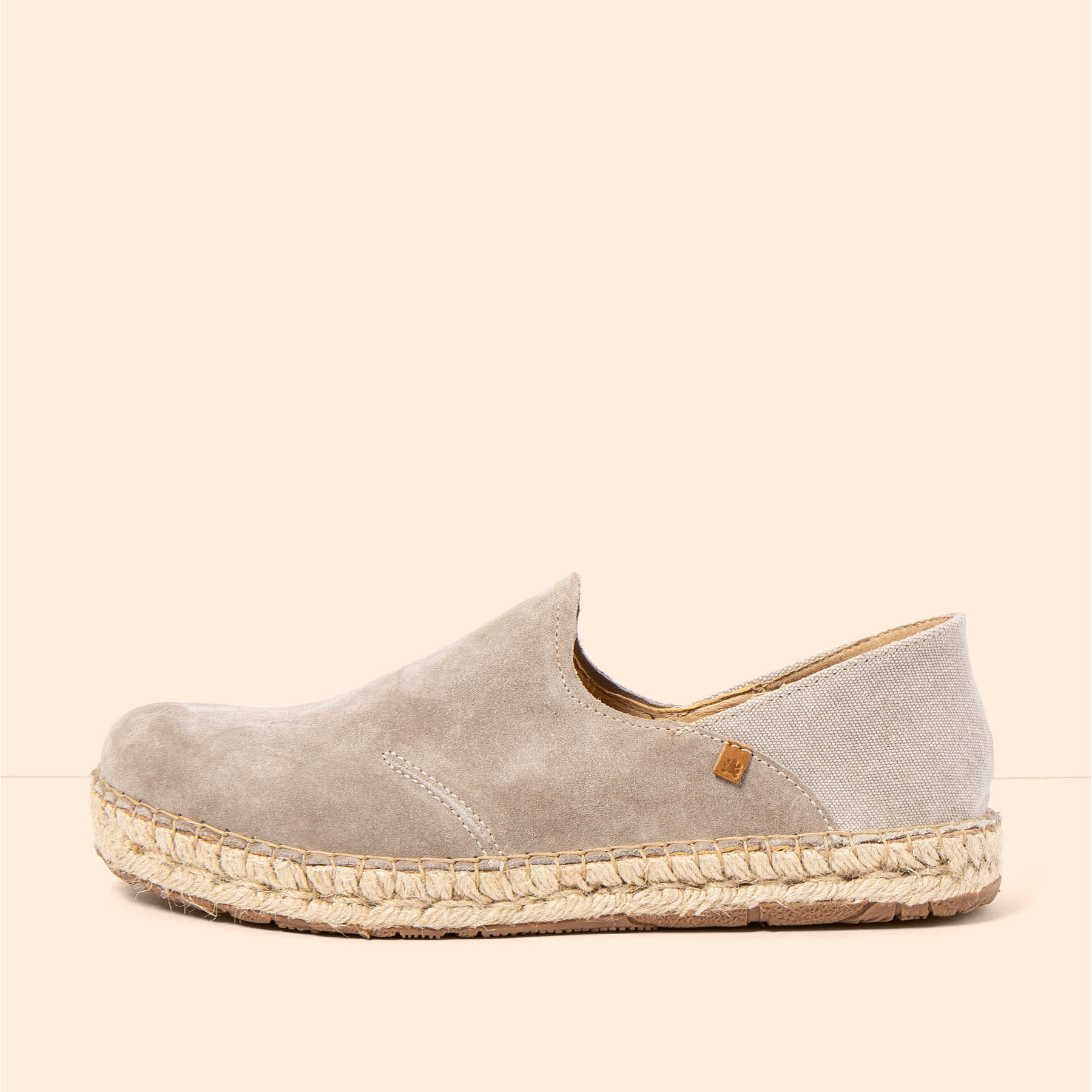 Zapatos N677 SILK SUEDE-COTTON TAUPE / CAMPOS color Taupe