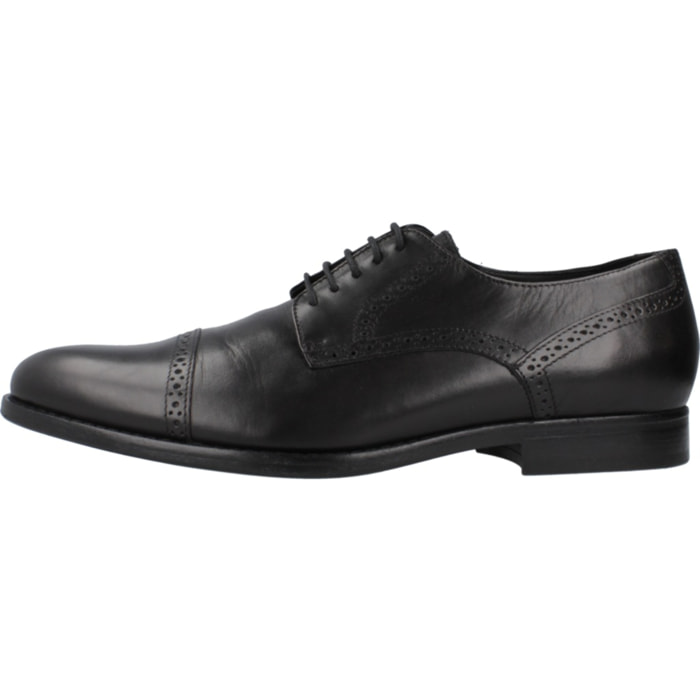 Zapatos de Vestir Hombre de la marca GEOX  modelo U HAMPSTEAD Black