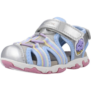 Sandalias Niña de la marca GEOX  modelo B SANDAL FLAFFEE GIR GRIS