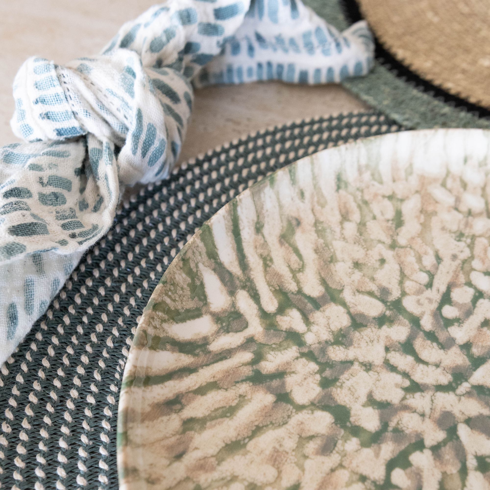 Lot de 6 assiettes plates vertes en grès 26cm JADE