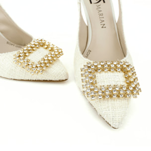Salón destalonado en chanel blanco. Tacón fino de 9cm