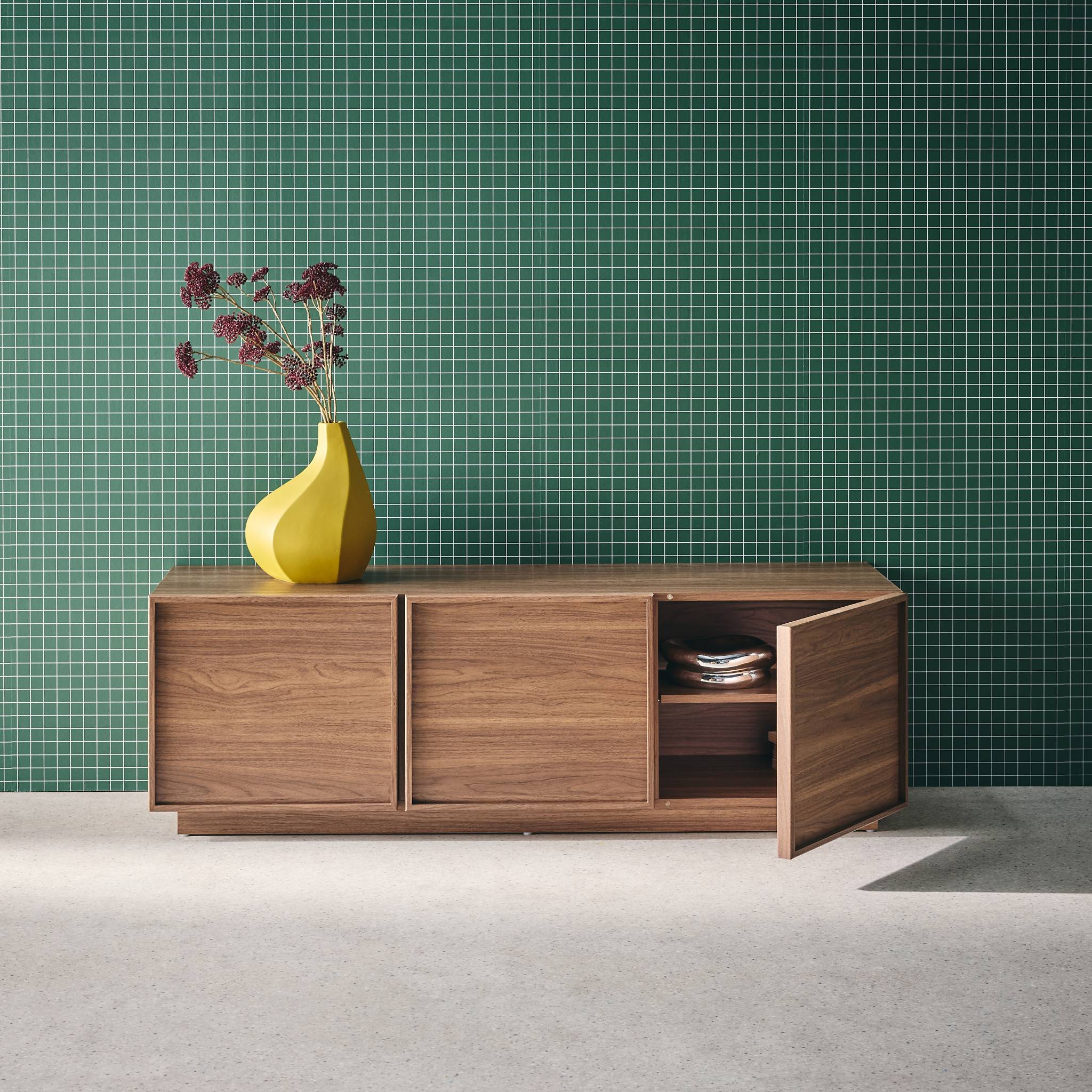 Meuble TV décor bois noyer 3 portes L 140 x P 43 x H 45cm - Kuba