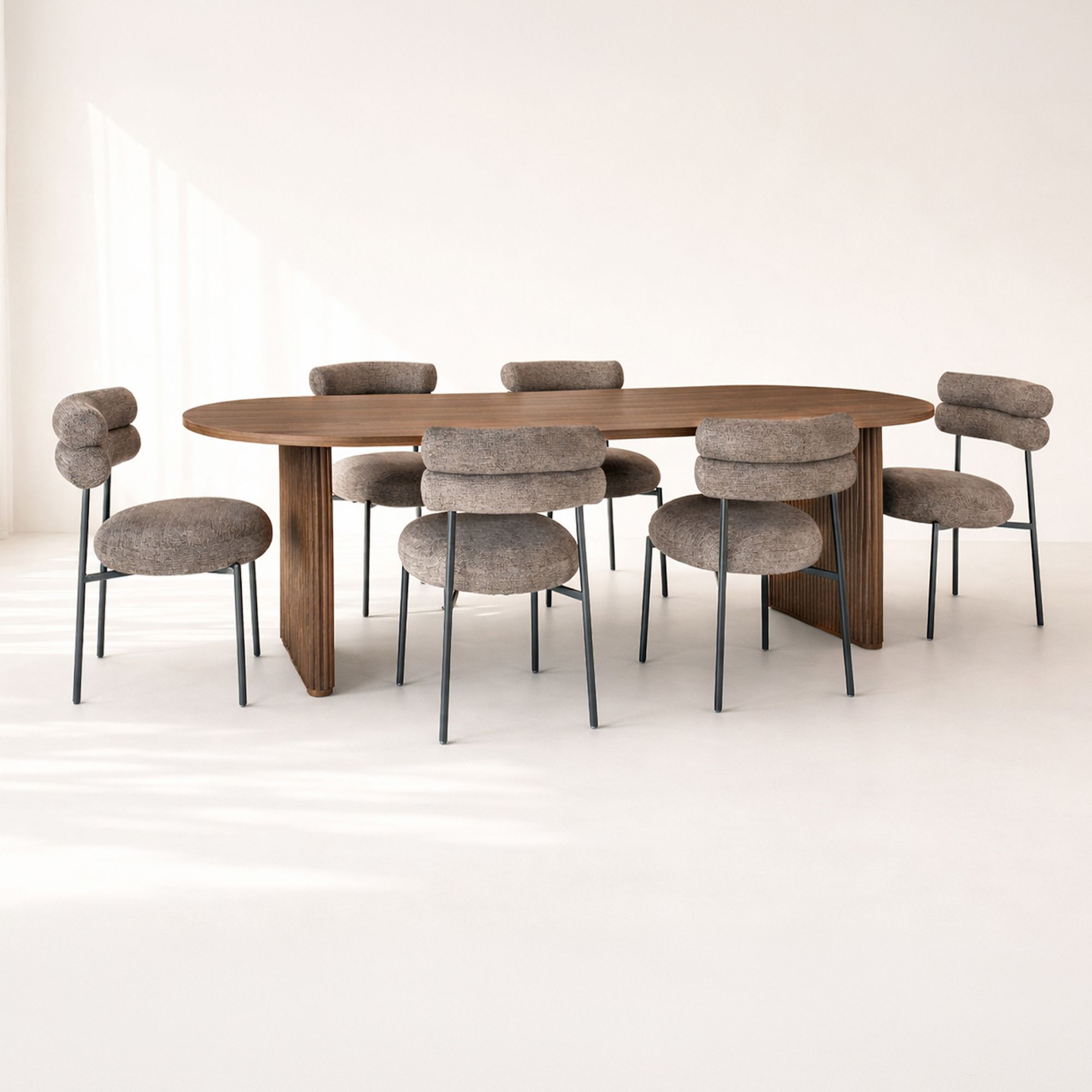 Ensemble table ovale effet noyer et 6 chaises en tweed marron