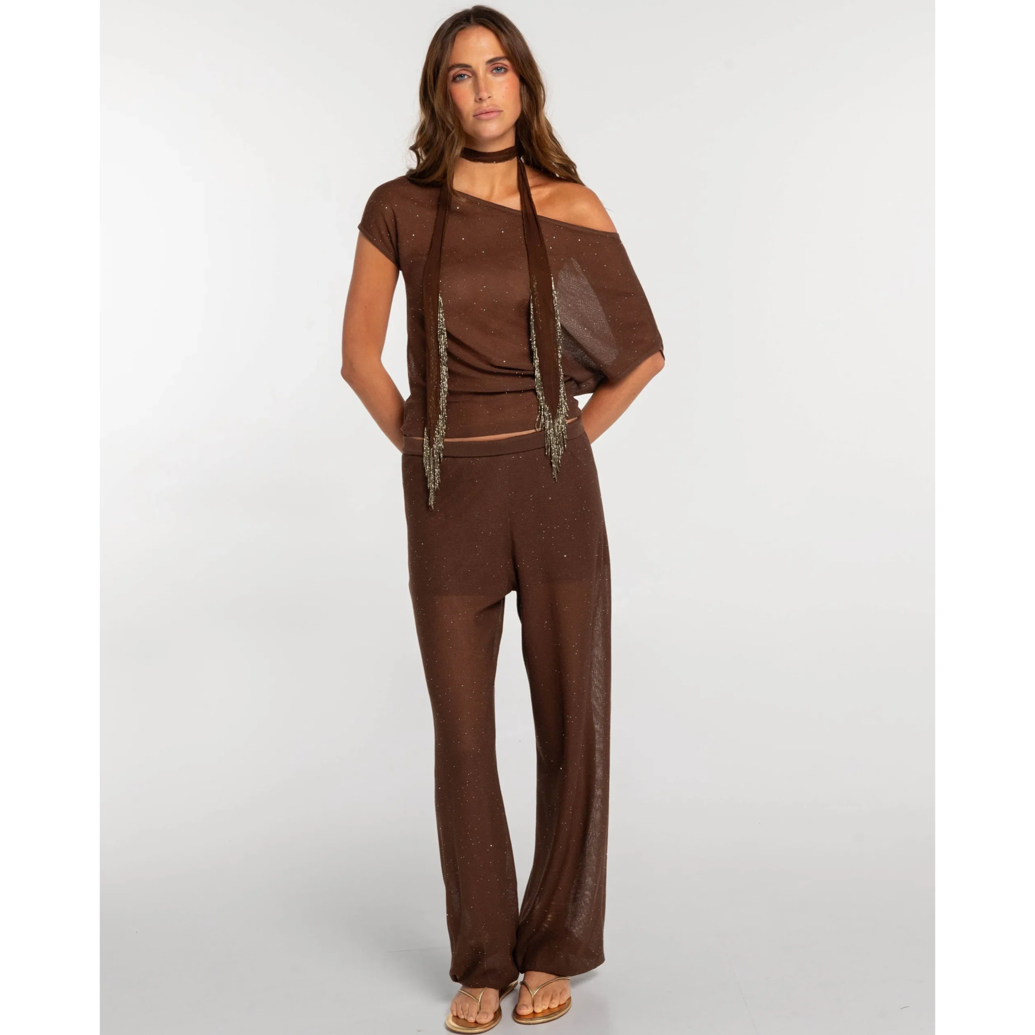 Pantalón recto de mujer de punto con brillo