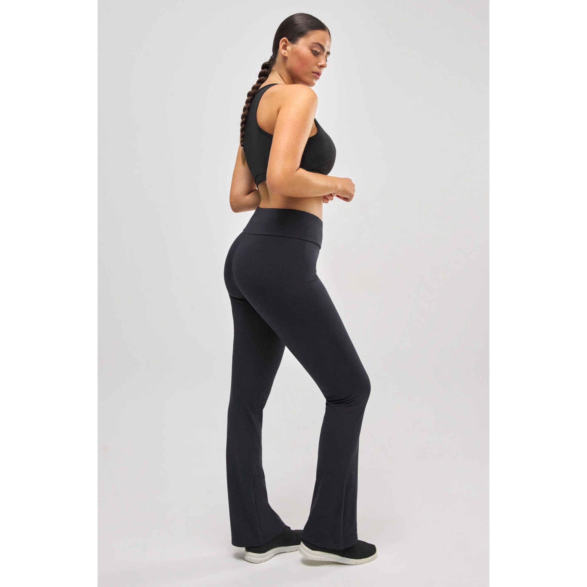 Leggings termici svasati con interno in peluche nero e stile sportivo