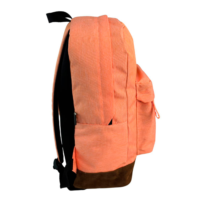 Mochila Americano Ranking Coral. Compartimento portalaptop. Espaldera acolchada.
