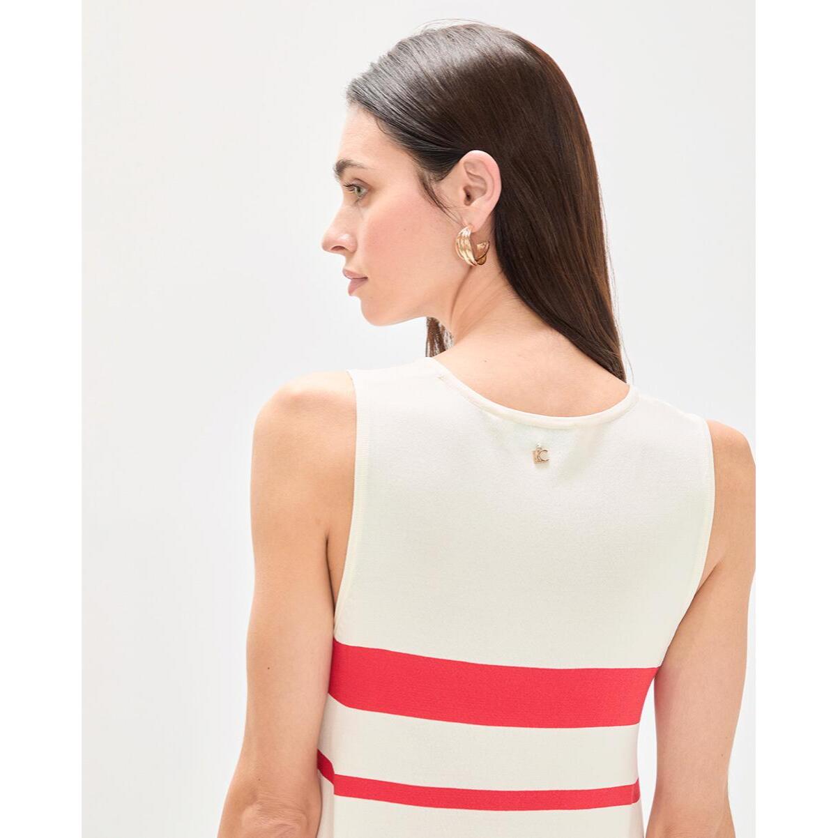 Abito corto in maglia con spalline larghe e riga irregolare