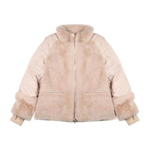 Cappotto combinato di piume di pelliccia