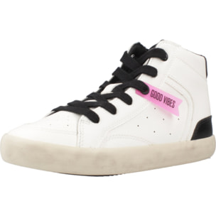 Zapatillas Niña de la marca GEOX  modelo J GISLI GIRL BLANCO