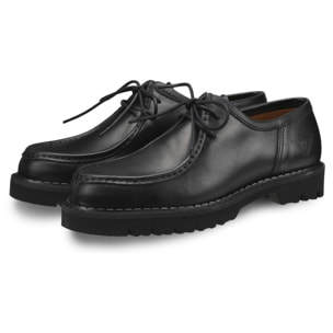 Stringate Docksteps nero in pelle