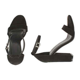 Sandalias negras de microfibra, tacón 10,5 cm.