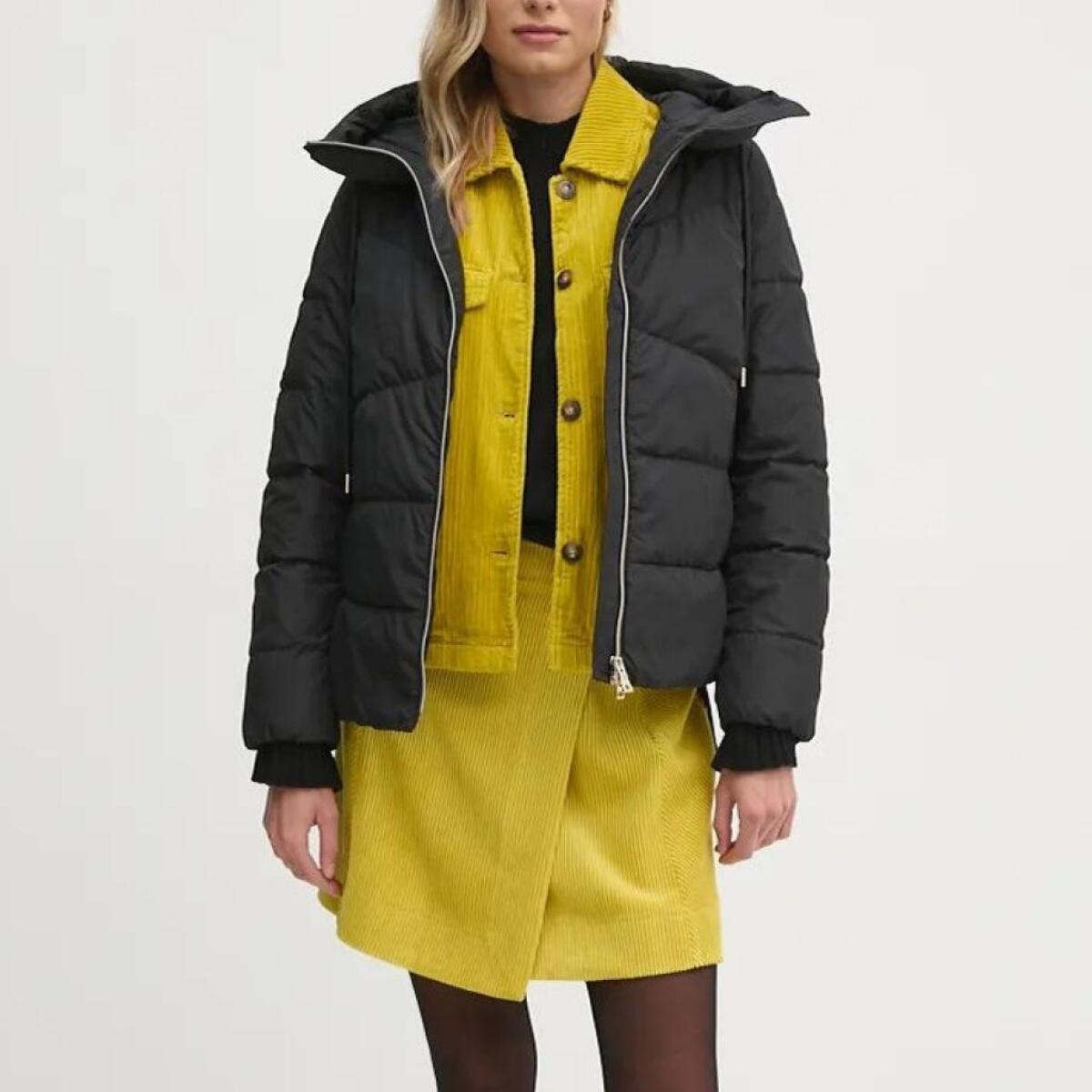 Chaqueta Mujer de la marca GEOX  modelo W DALYLA M NEGRO