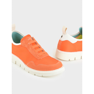 SLIP ON HOMBRE P05 DE NAILON Y ANTE NARANJA