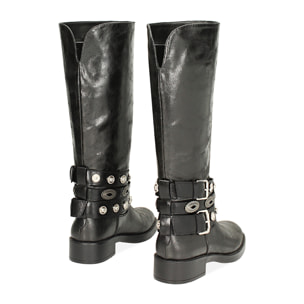 Stivale nero con borchie