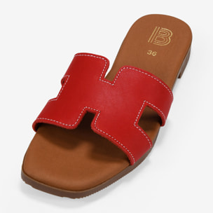 Sandalias planas rojas en piel con plantilla acolchada