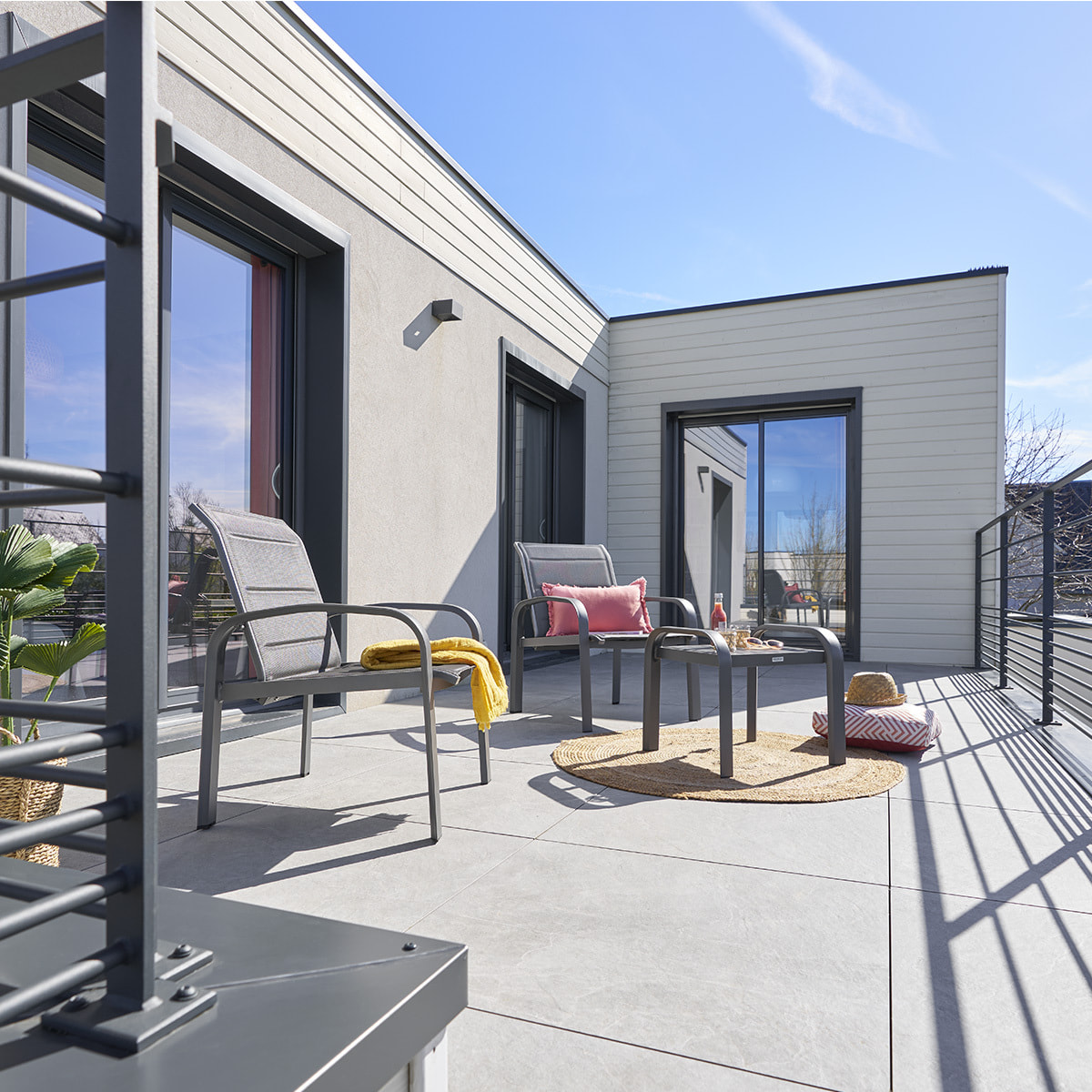 Salon de jardin duo "Elyn" anthracite & graphite 2 places en aluminium