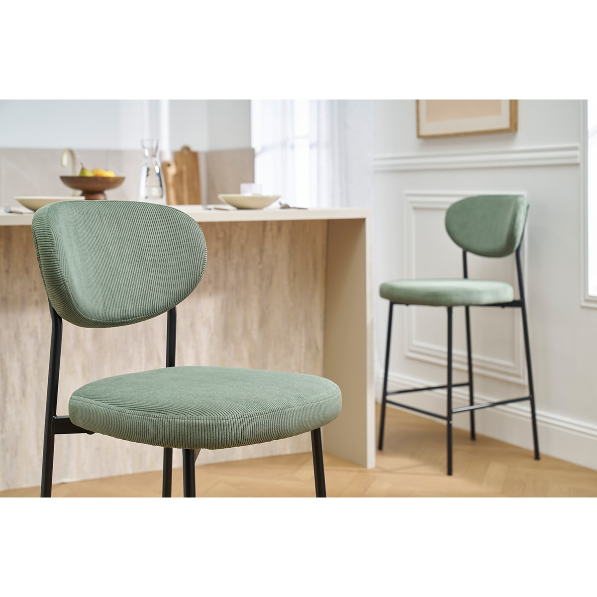 Tabourets de bar fixes en tissu velours côtelé vert kaki H65 cm (lot de 2) BREKA