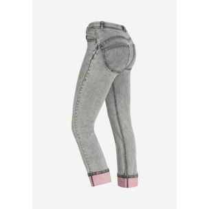 Jeans push up WR.UP® straight risvolto sul fondo a contrasto